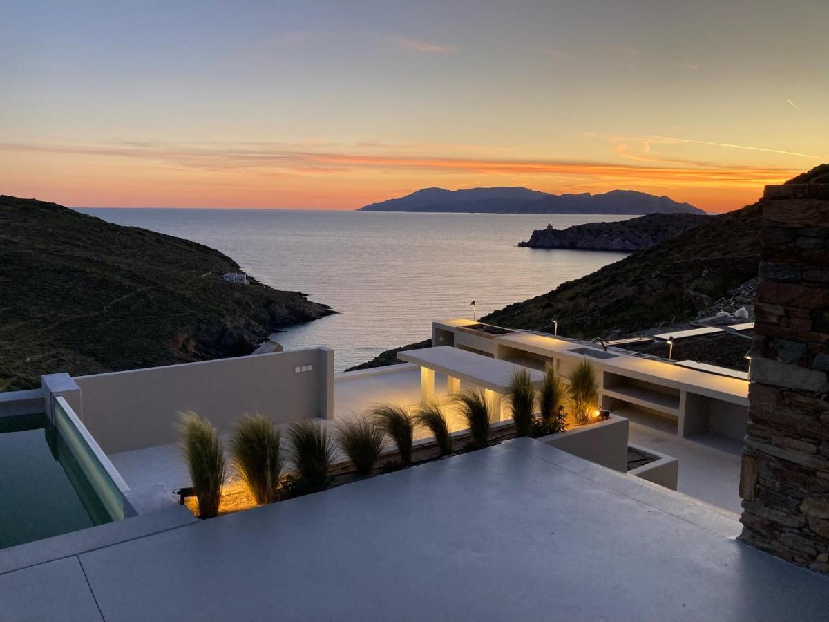 On The Rocks Villas Ios 外观 照片