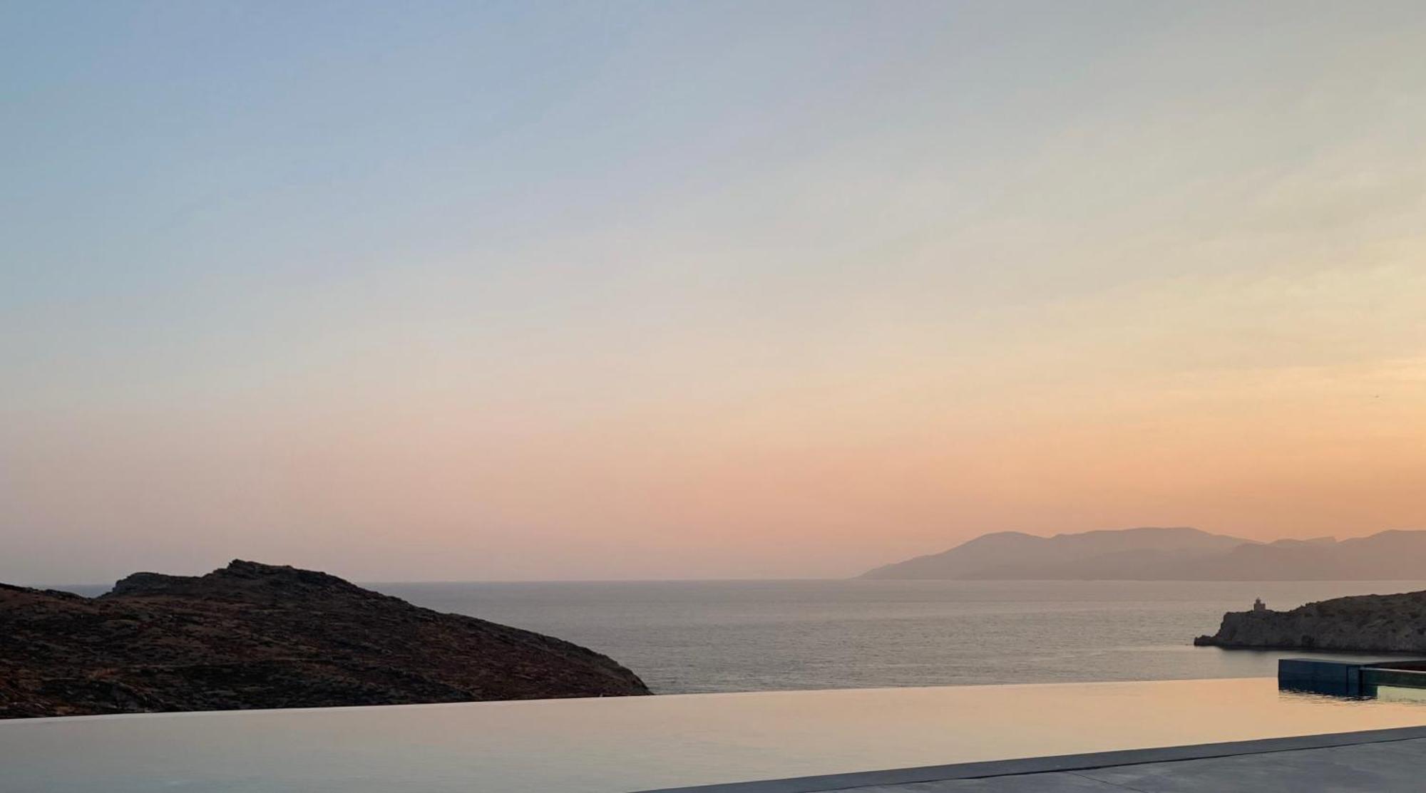 On The Rocks Villas Ios 外观 照片