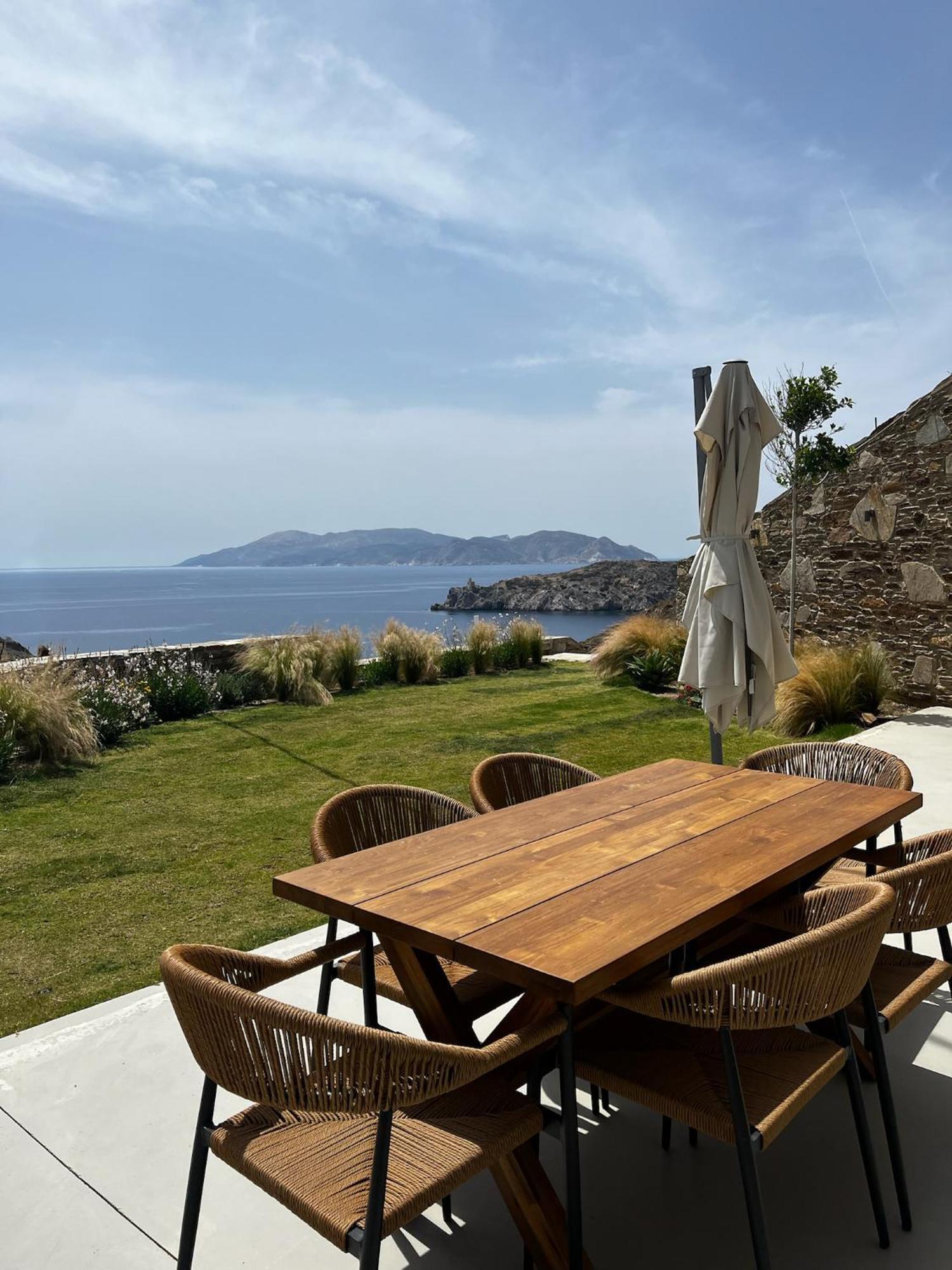 On The Rocks Villas Ios 外观 照片