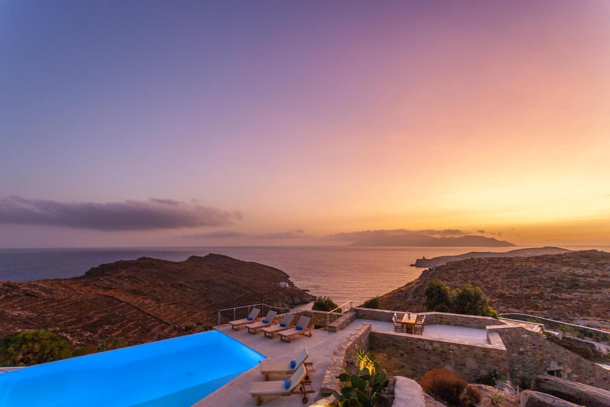 On The Rocks Villas Ios 外观 照片