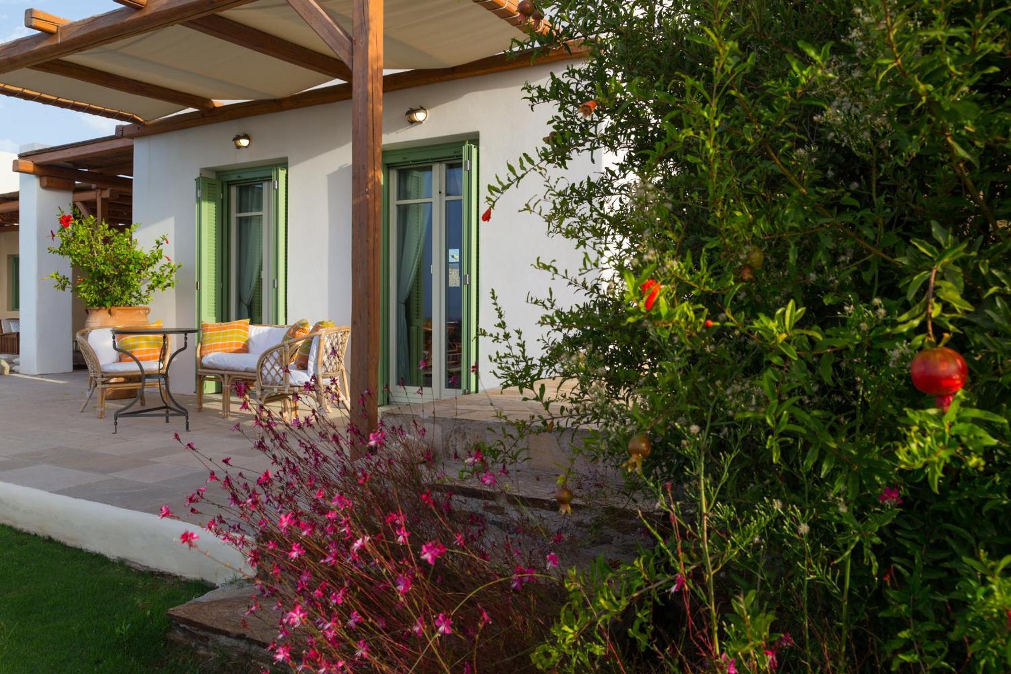 On The Rocks Villas Ios 外观 照片